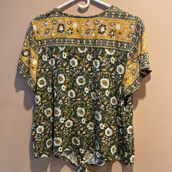 Lucky brand blouse - Picture 6 of 7